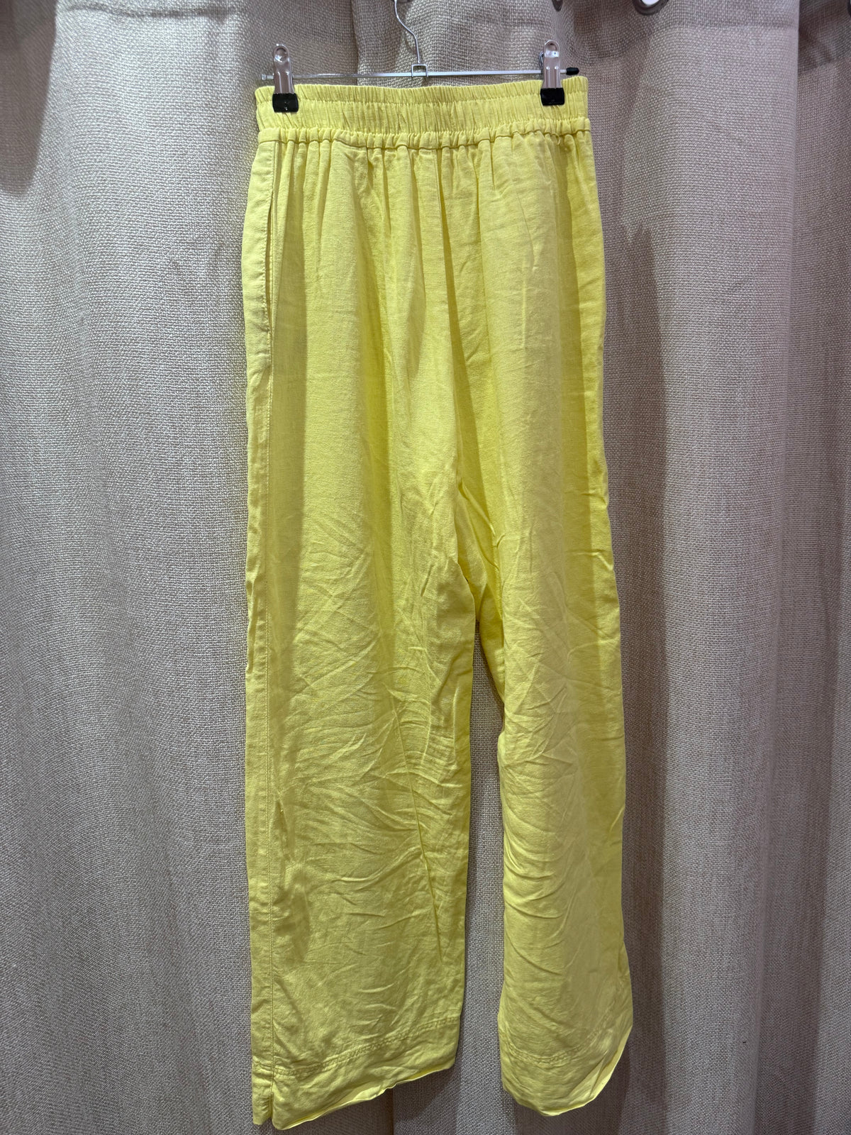 Pantalon Zara jaune T.XS
