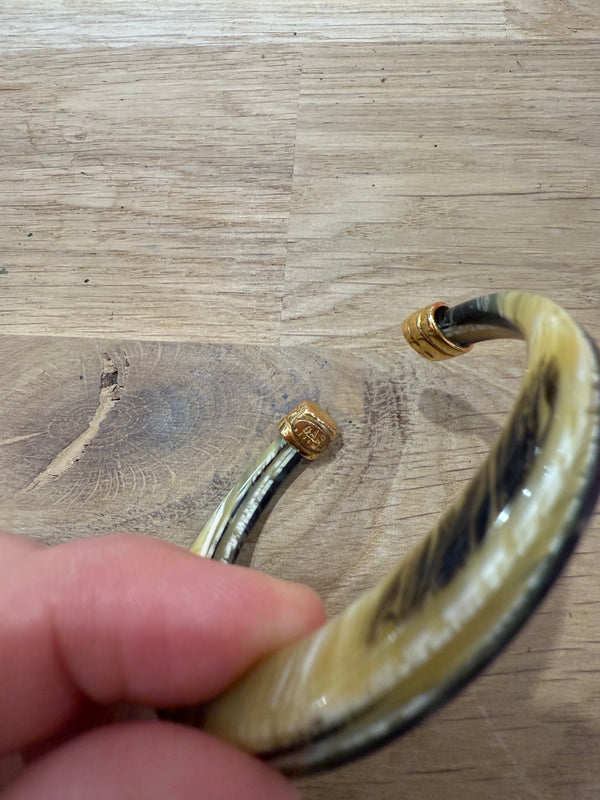 Bracelet vert et gris Gas