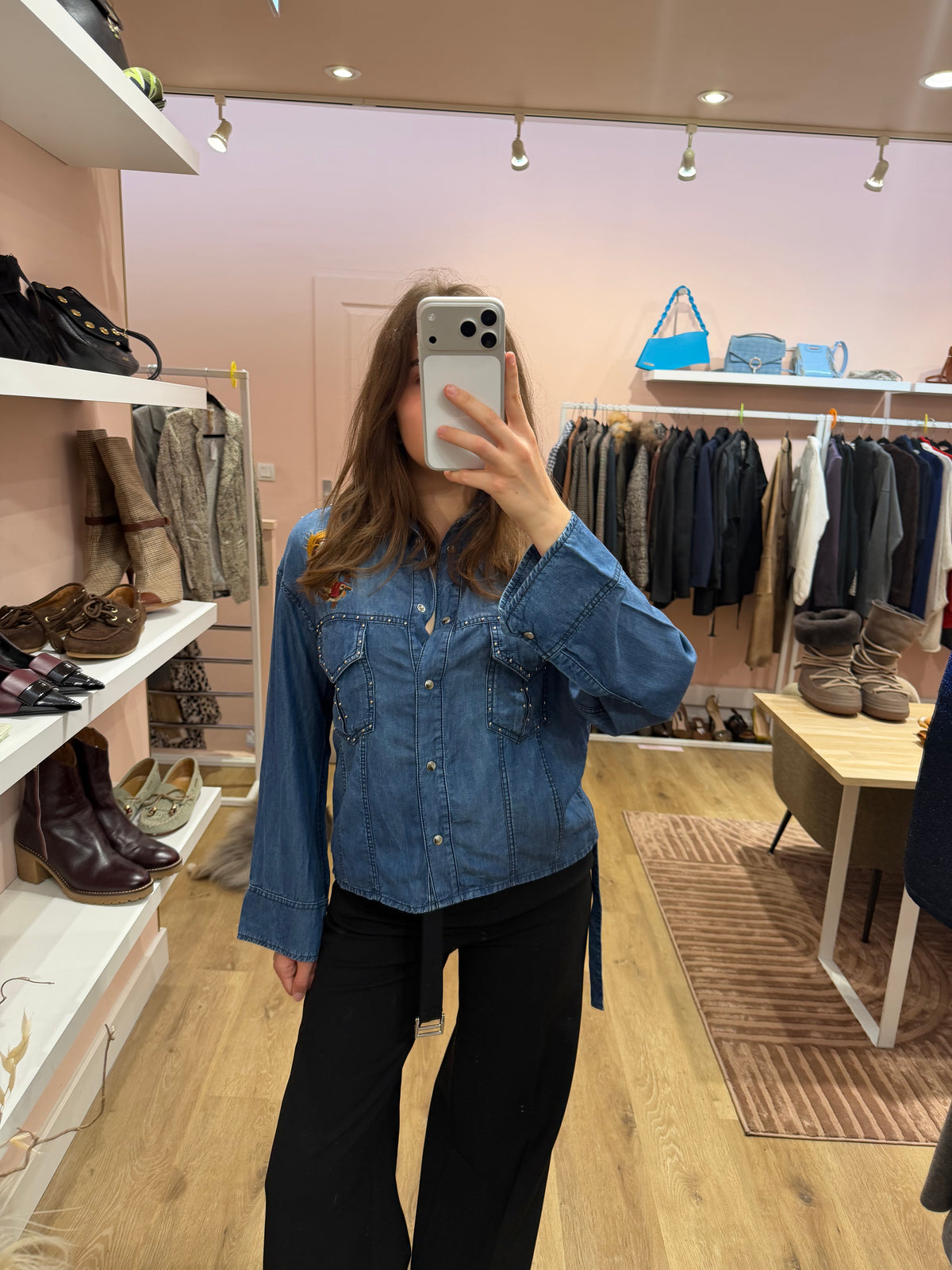 The Kooples - Chemise courte en jean cloutée - T.XS 07/09