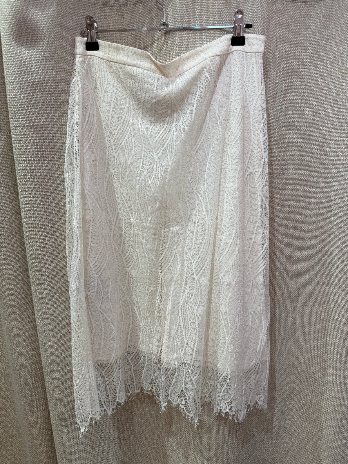 Jupe longue dentelle T.40 comptoir  08/07