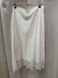 Jupe longue dentelle T.40 comptoir  08/07