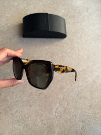 Lunettes Prada neuves 03/08