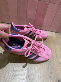 Adidas Baskets roses T.38 07/06