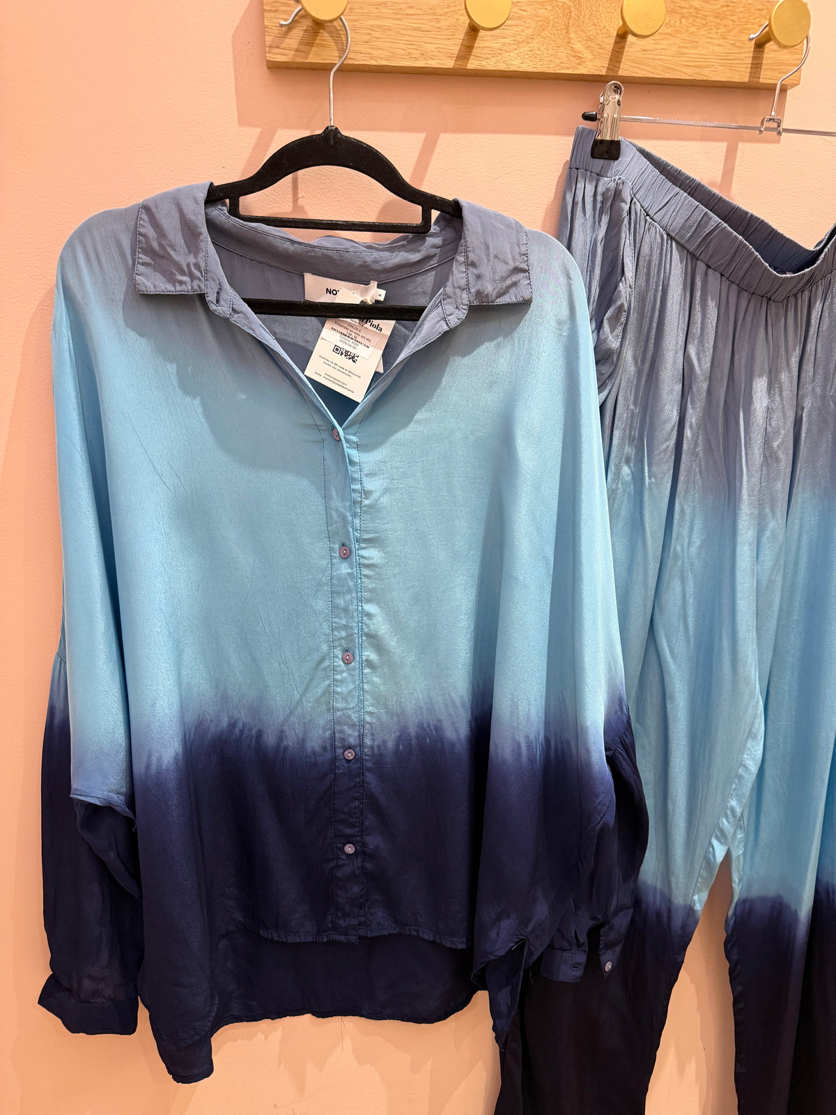 Ensemble not shy T.M