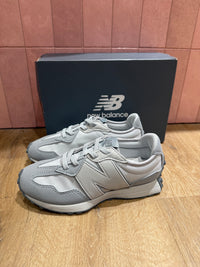 Baskets grises New Balance T.34.5