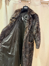 Manteau en vison marron Yves Saint Laurent T.40