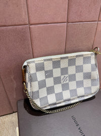 Mini pochette Louis Vuitton damier avec azur