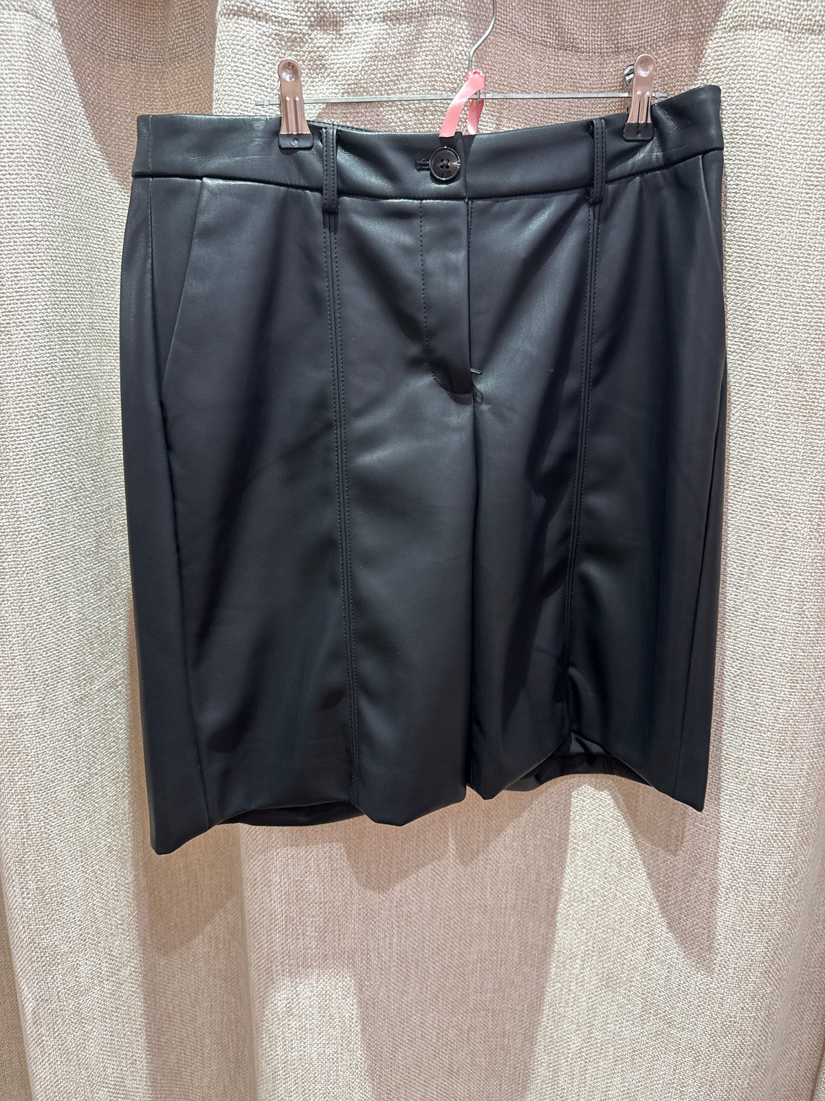 Short long simili Elora T.38