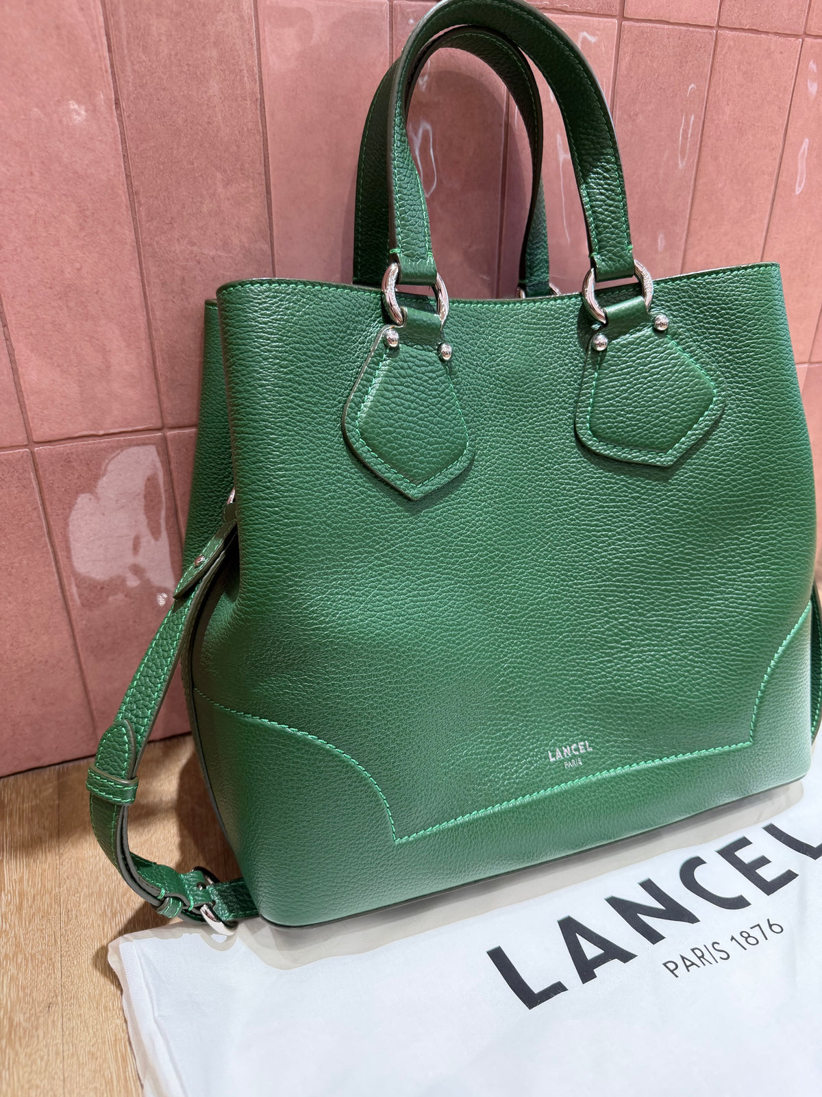 Lancel sac cabas vert 02/09 cuir