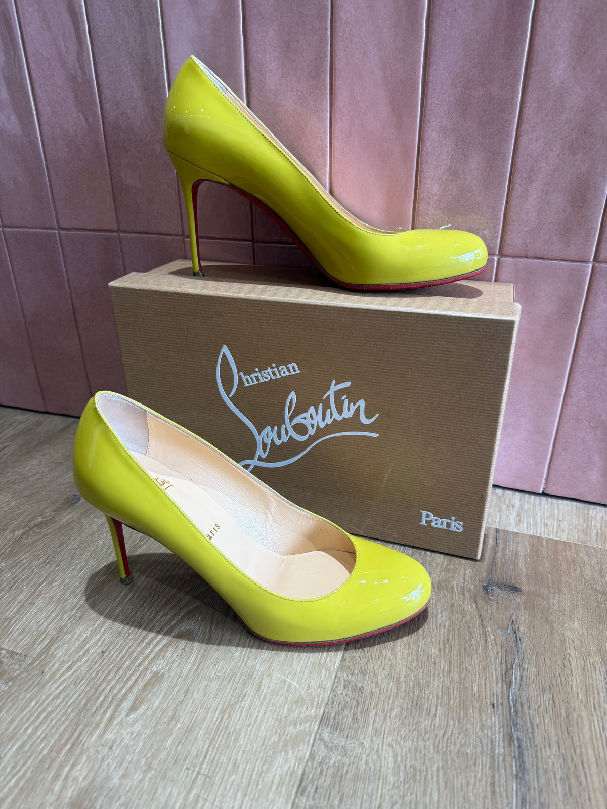 Louboutin escarpins 39,5