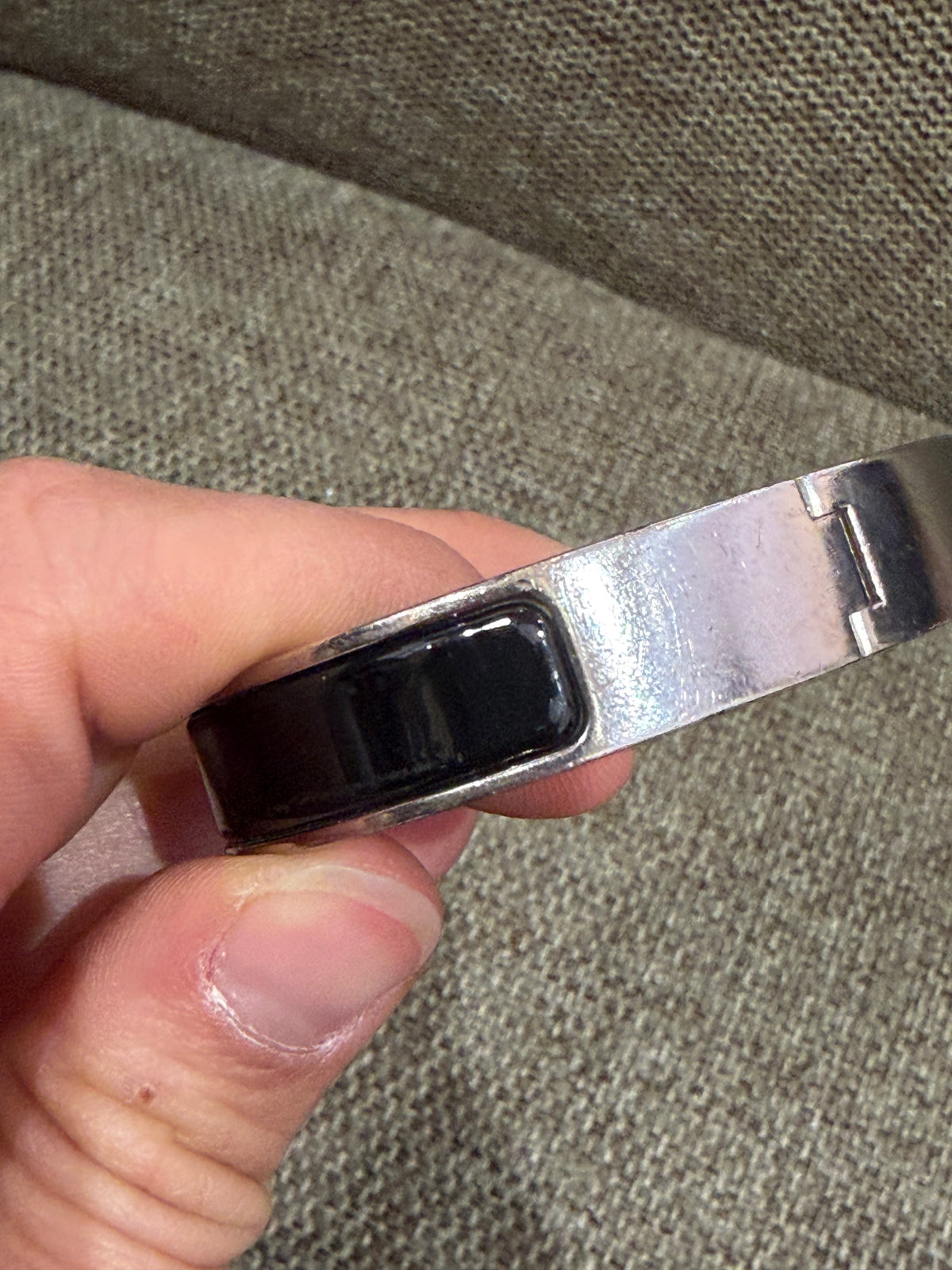 Bracelet noir Clic Hermès, finition argentée 19/10