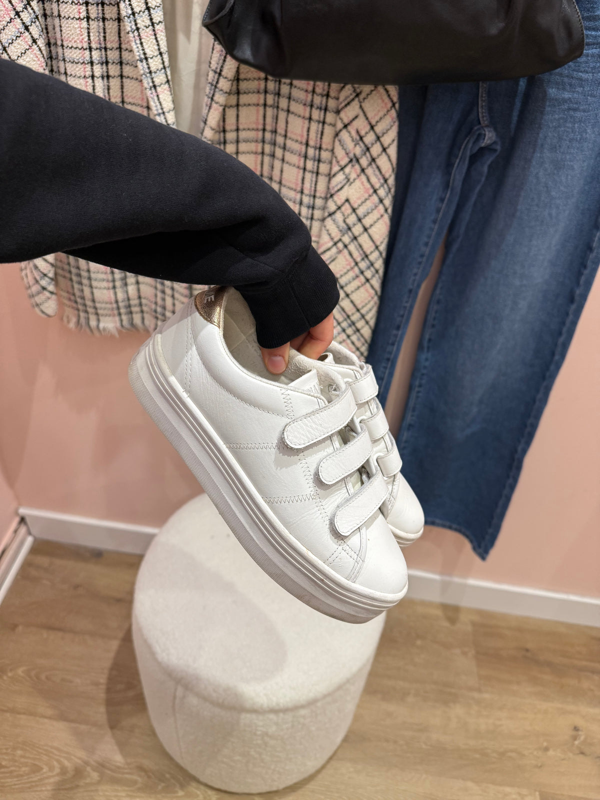 Chaussures Baskets blanches taille 38
