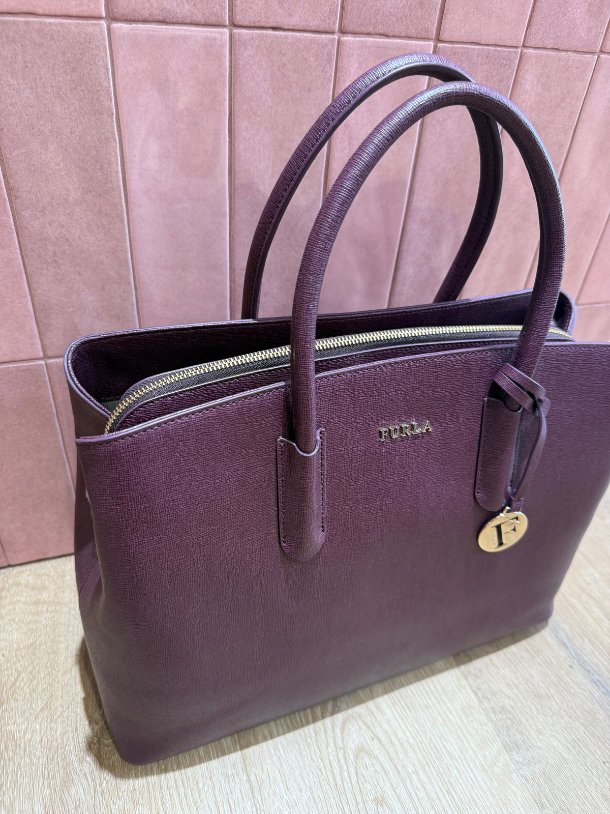 sac cabas furla neuf cuir violet 05/06