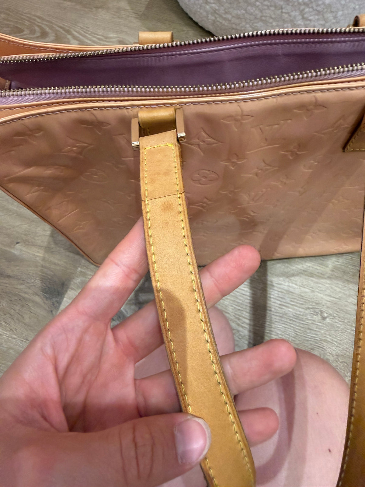 Sac rose Louis Vuitton vernis 08/07