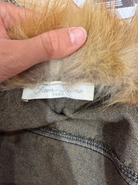 Veste en jean et fourrure T.38 08/08