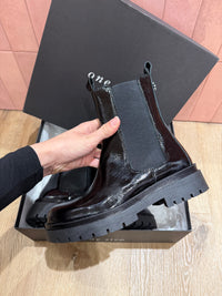 Bottines noires brillantes neuves T.36 One Step