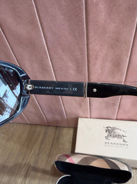 Lunettes Burberry bleu marine 17/09