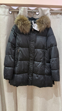 doudoune noire brillante weill Taille 40