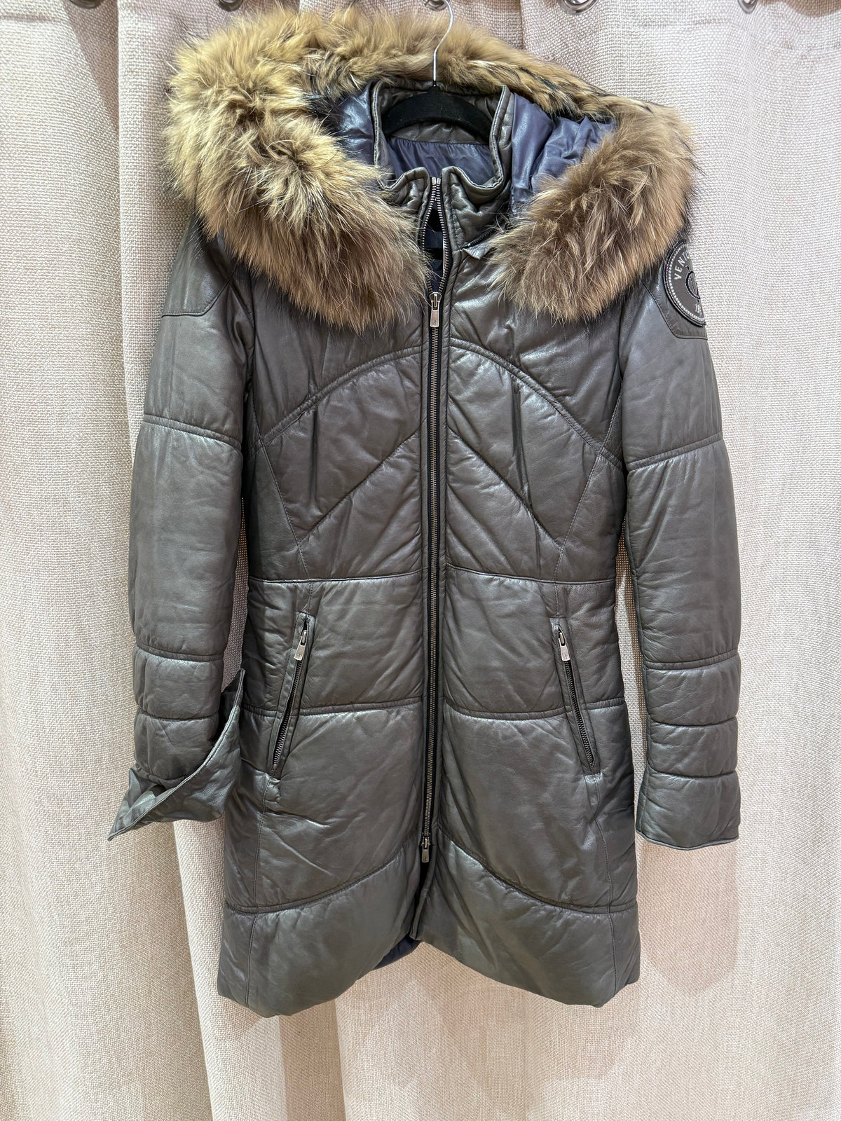 Manteau en cuir ventcouvert T.38