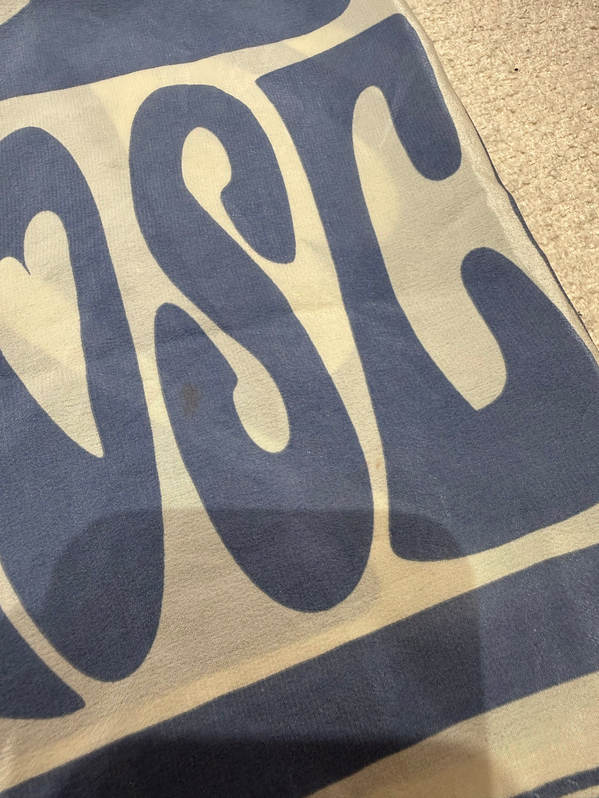 Foulard Moschino bleu T.U soie