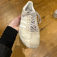 Baskets Adidas gazelle Taille 37.5