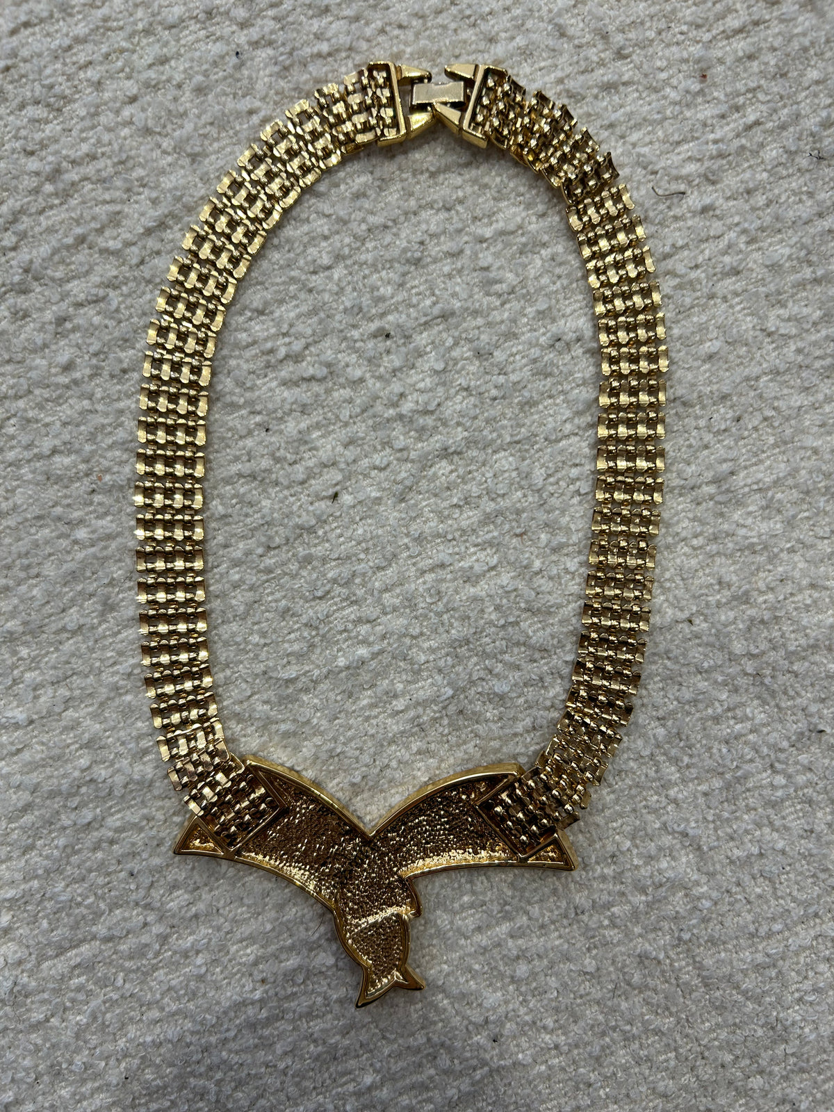 Collier doré