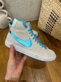 Baskets Nike Taille 37 1/2