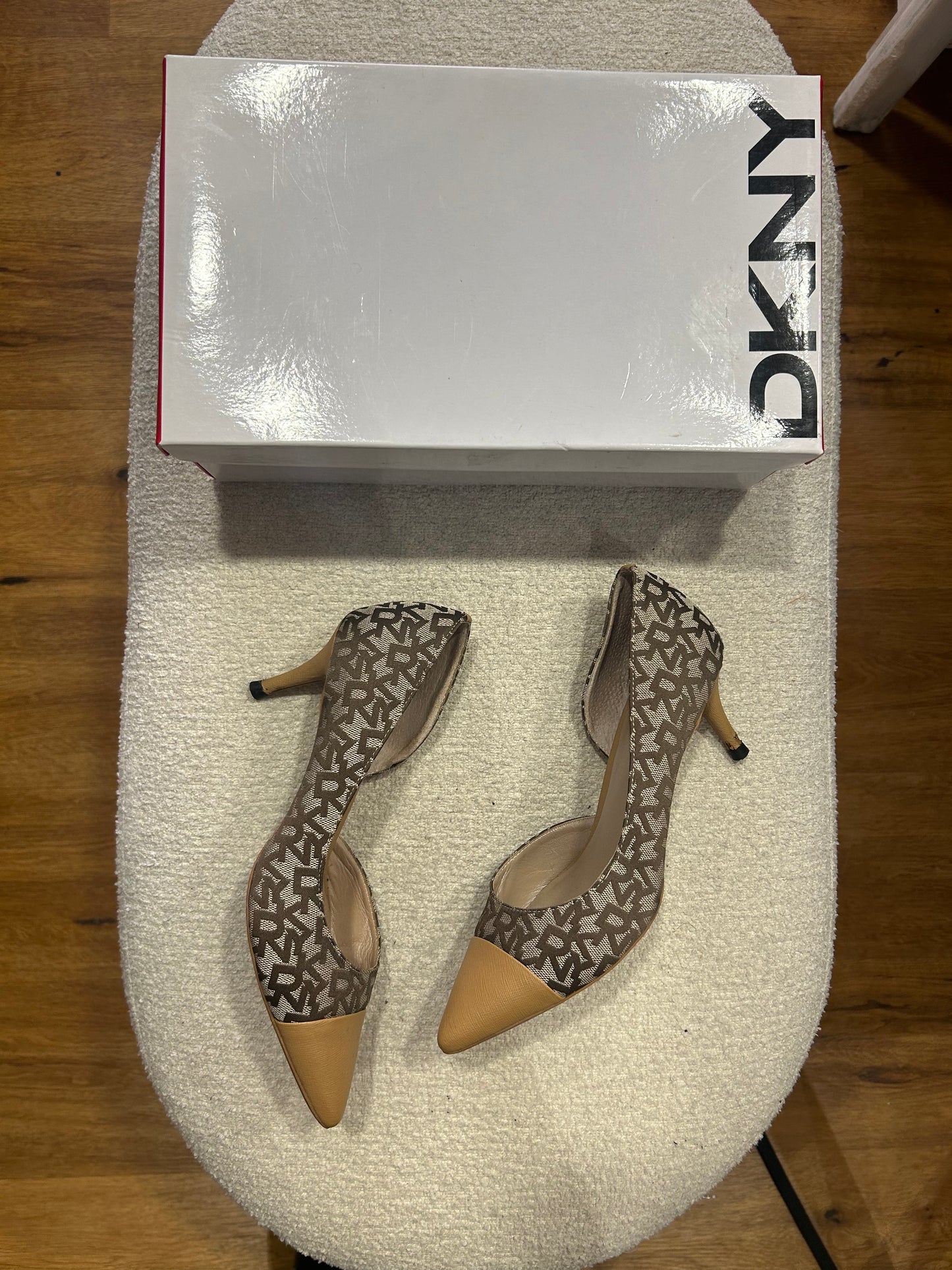 Escarpins Donna Karan New York Taille 37.5