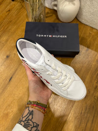 Baskets Tommy Hilfiger Taille 37