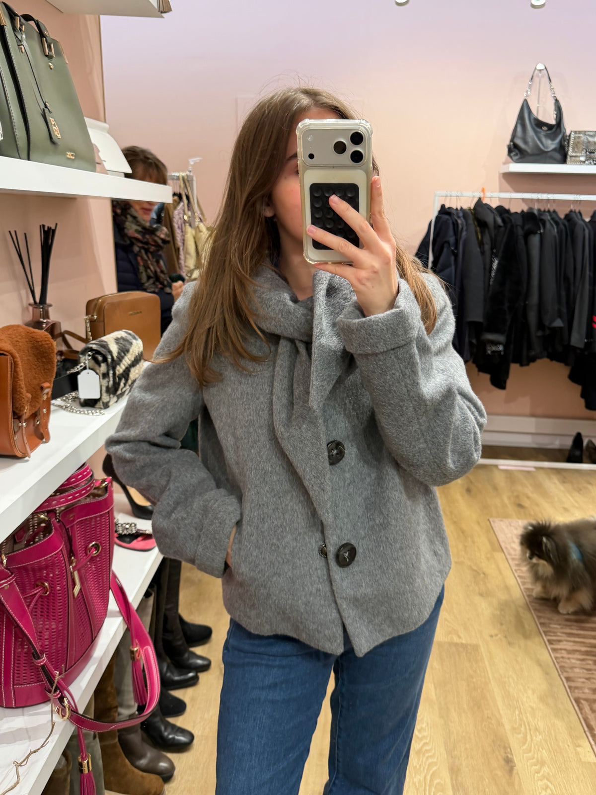 Veste courte Benetton en laine T.L 28/10