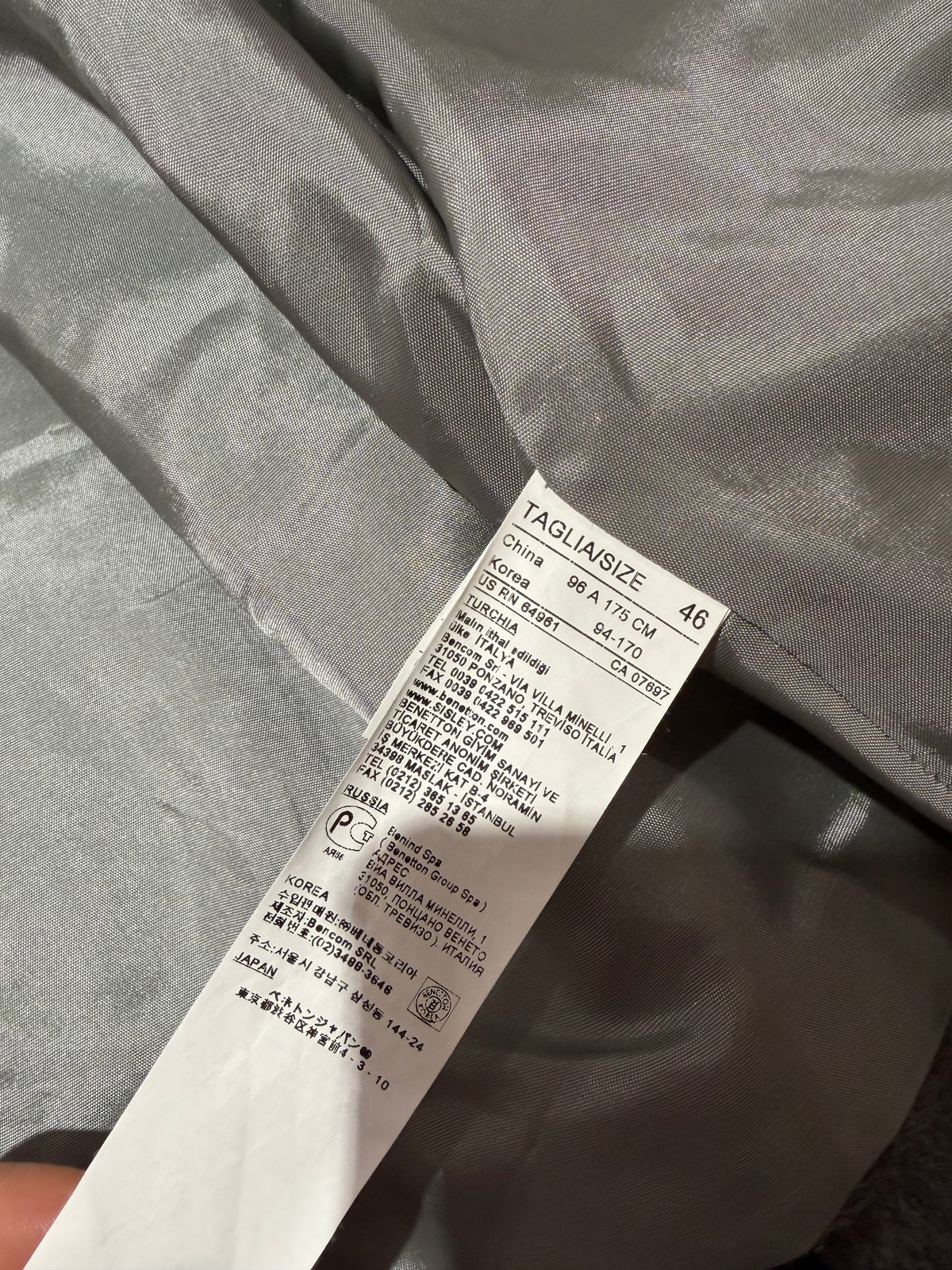Veste courte Benetton en laine T.L 28/10