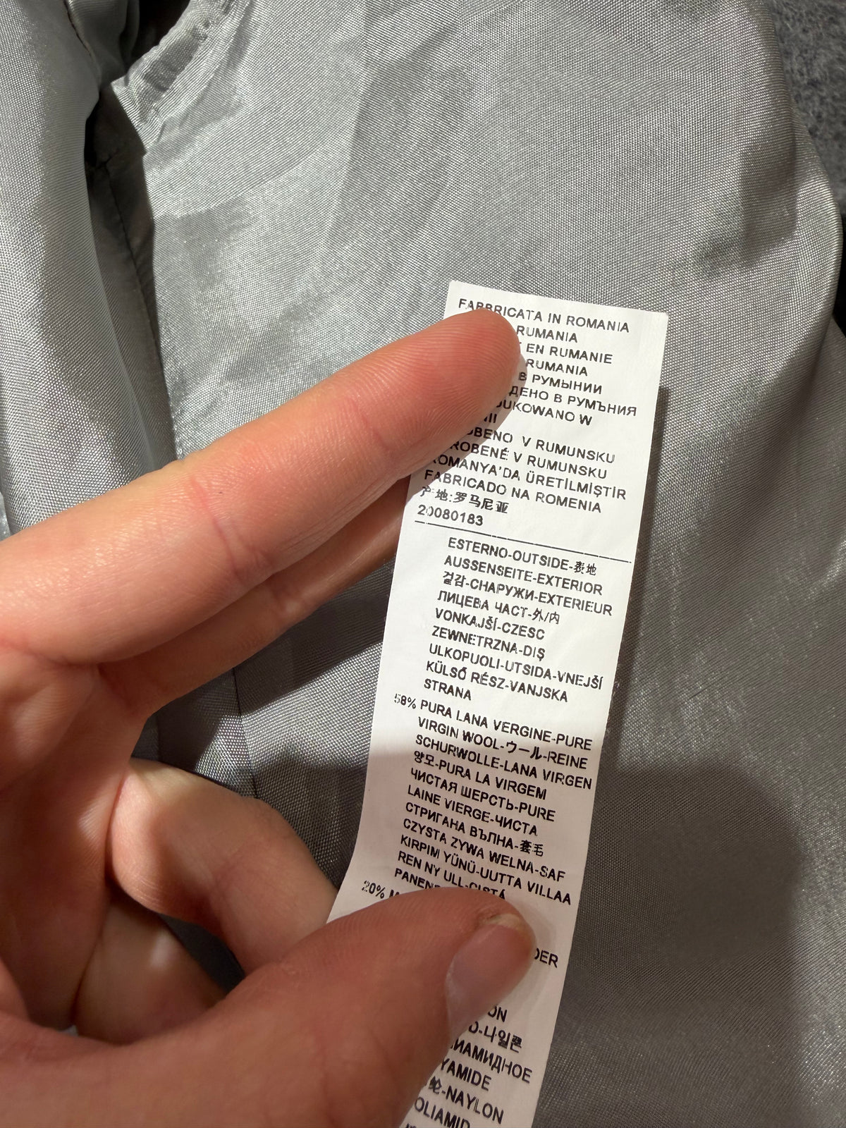 Veste courte Benetton en laine T.L 28/10