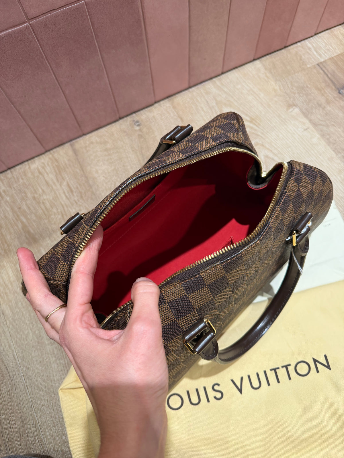 Sac Louis Vuitton Ribera Damier ébène — pochon et facture 29/10 MM