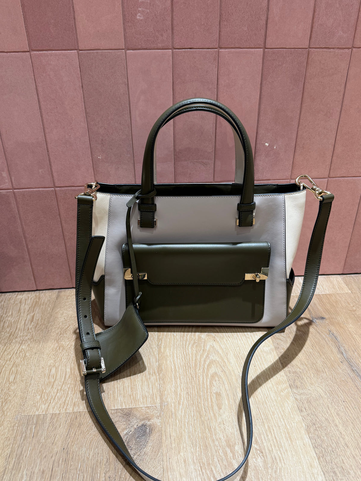 Sac Lancel kaki et blanc — pochon 29/10