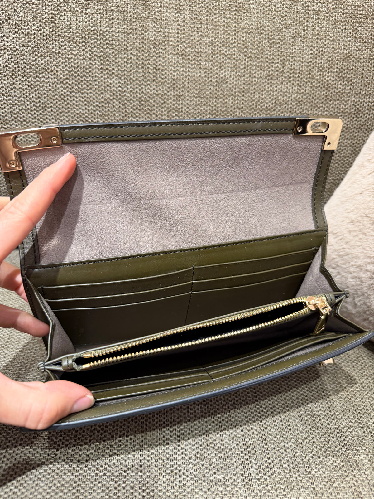 Portefeuille Lancel beige et kaki — pochon 29/10