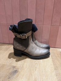 Bottines taupe - Santoni - T.38 30/10